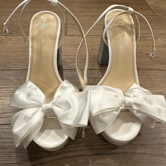 Betsey Johnson Maddy Sandals Heels 8 Satin Bow Rhinestone Crystals Bling - Picture 7 of 11